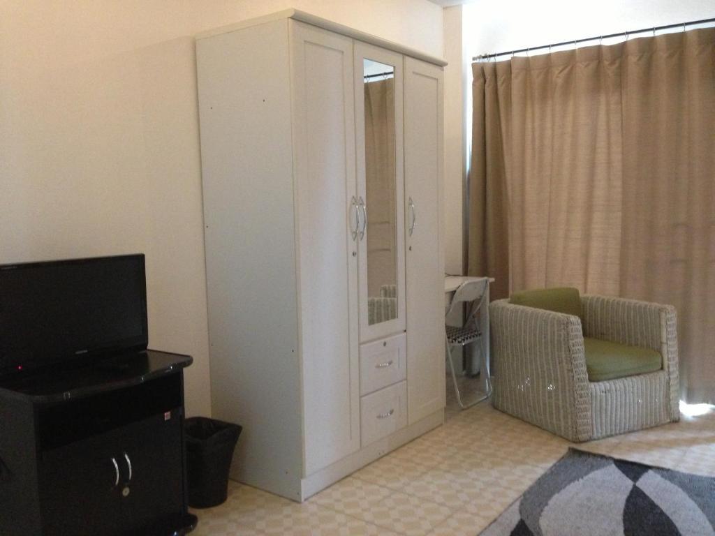 Corner Cafe Bed & Breakfast HHQ Room photo